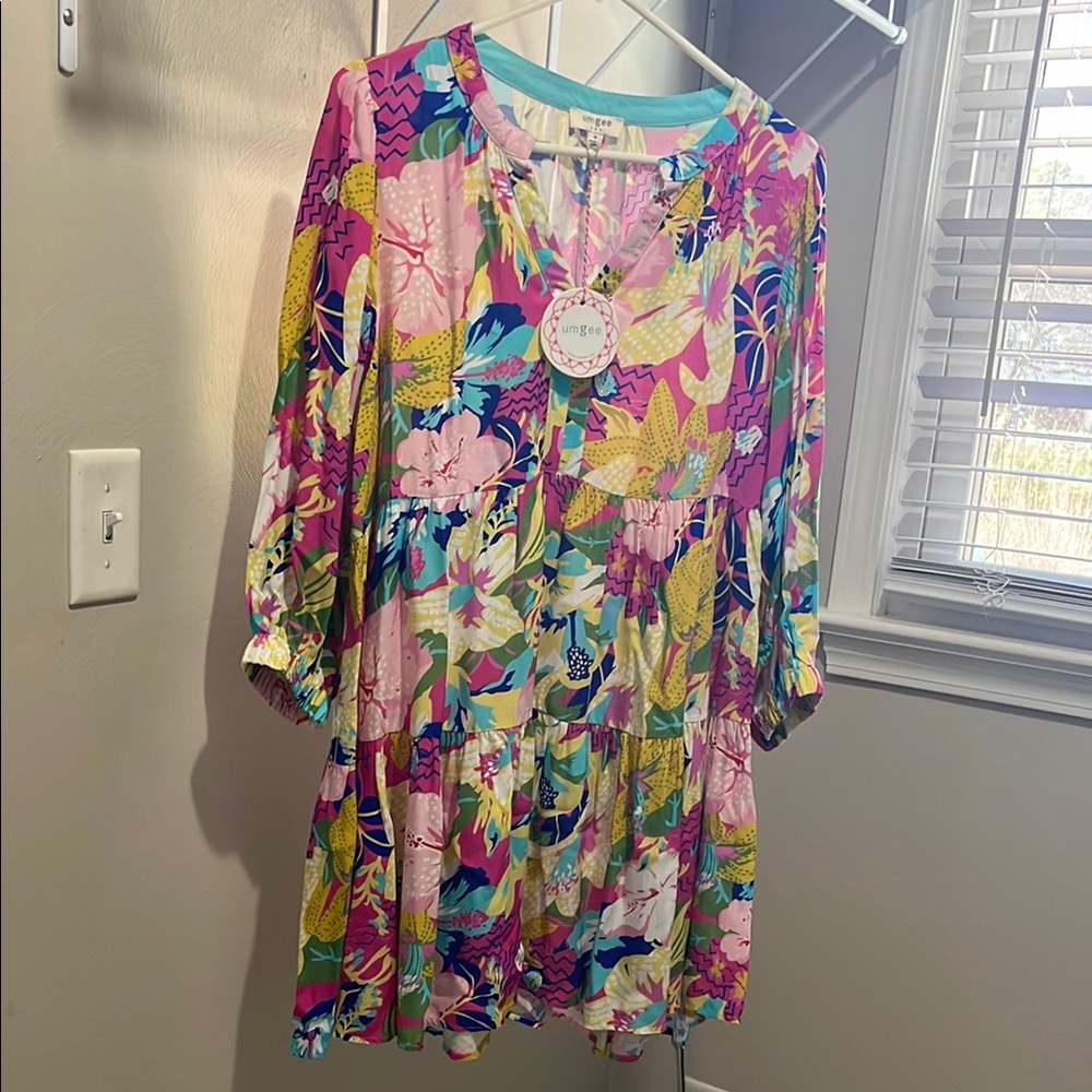 NWT Umgee Elora Split Neck Floral Dress Size Medium